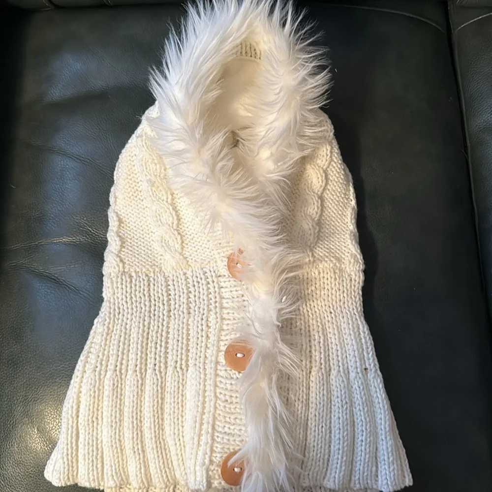 FUR Acrylic/Polyester Head/Neck Hood -See Photos-NWT